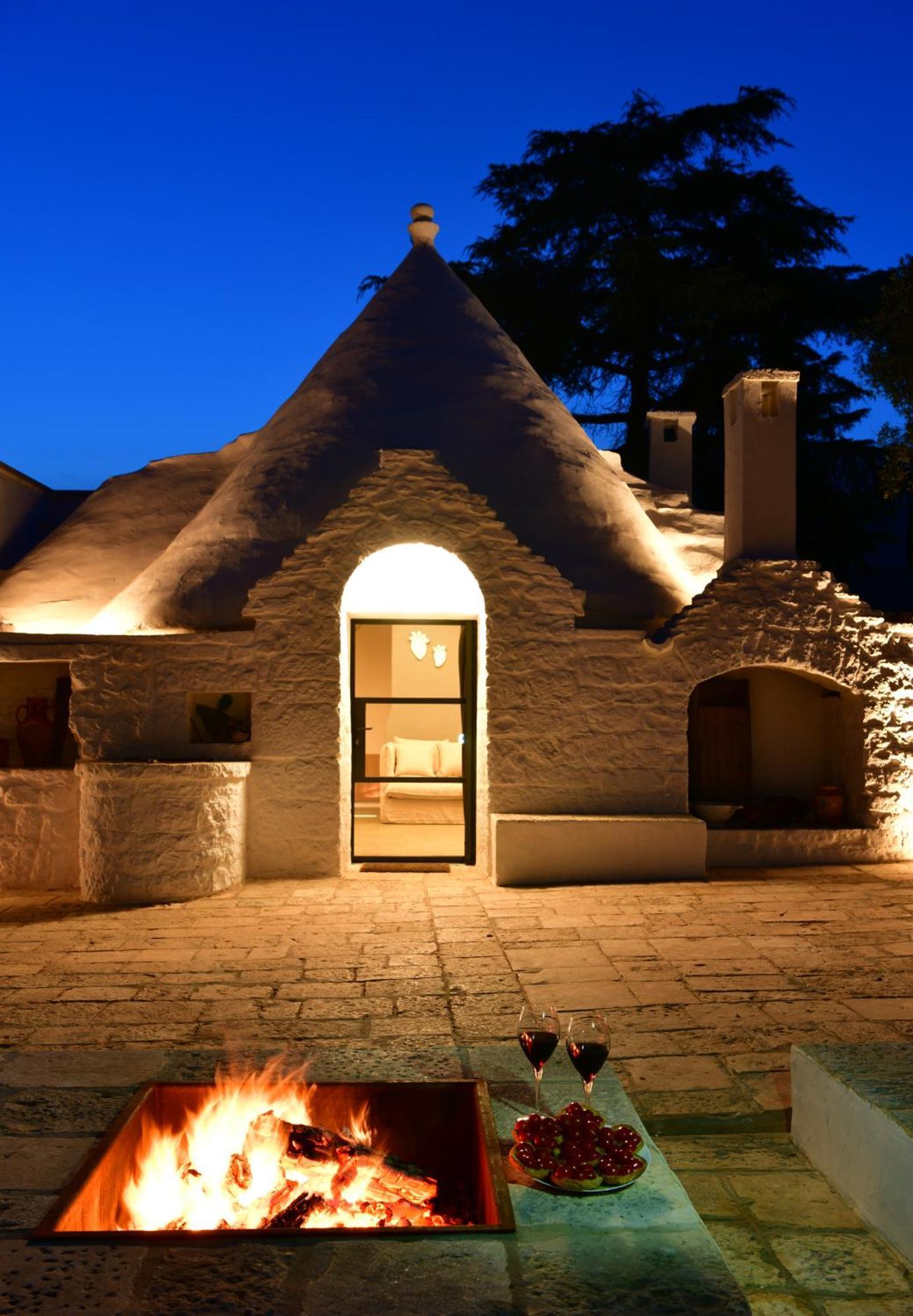 Il Trullo Bianco - Country House & Spa Кастеллана-Гротте Экстерьер фото