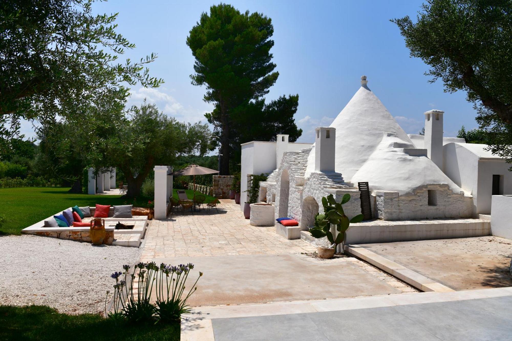 Il Trullo Bianco - Country House & Spa Кастеллана-Гротте Экстерьер фото