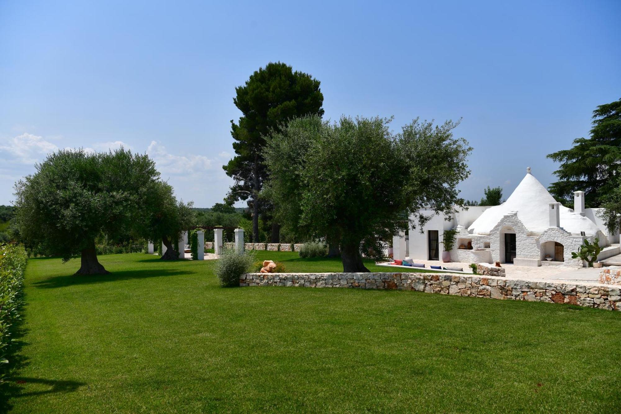 Il Trullo Bianco - Country House & Spa Кастеллана-Гротте Экстерьер фото