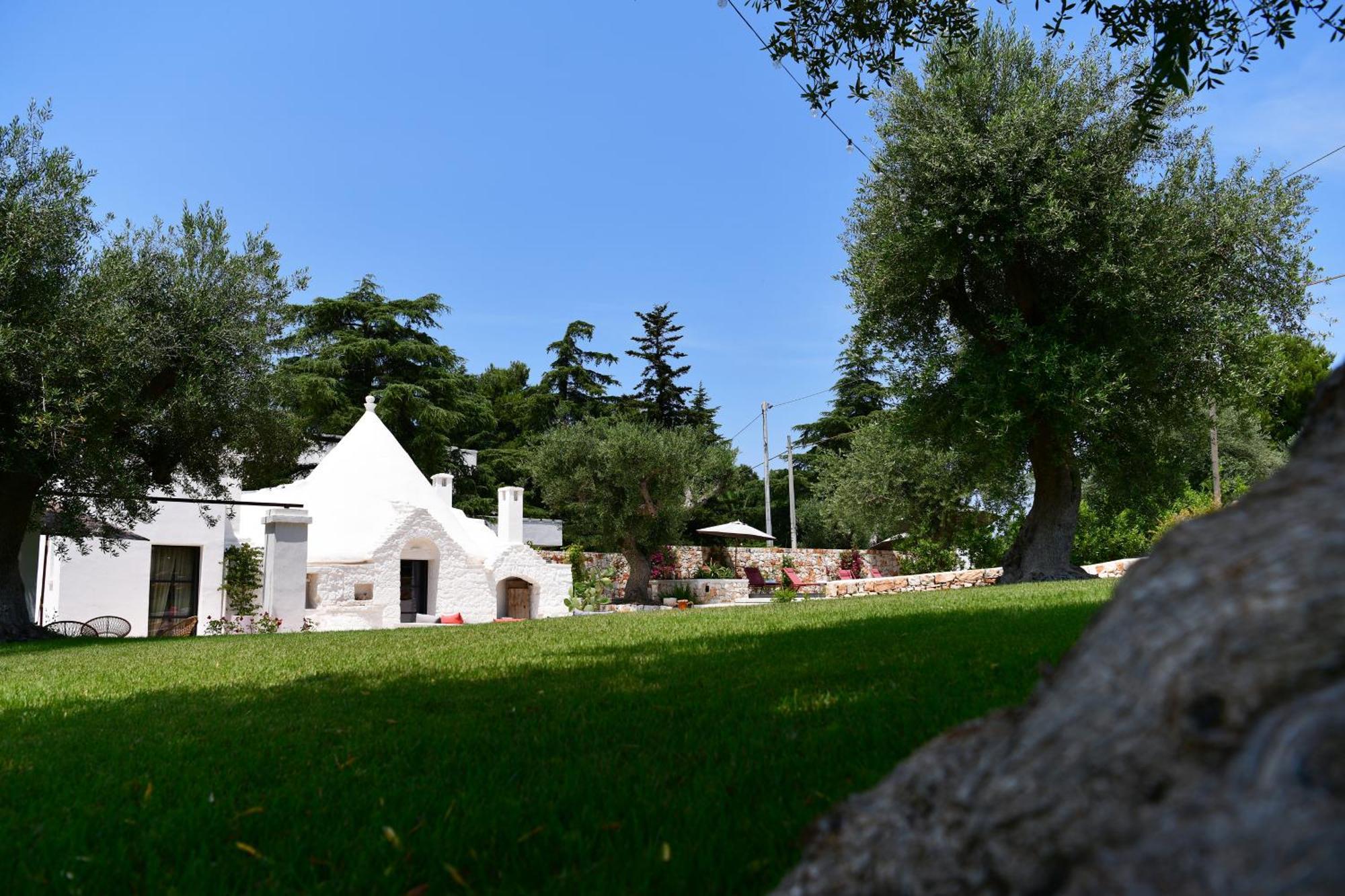 Il Trullo Bianco - Country House & Spa Кастеллана-Гротте Экстерьер фото