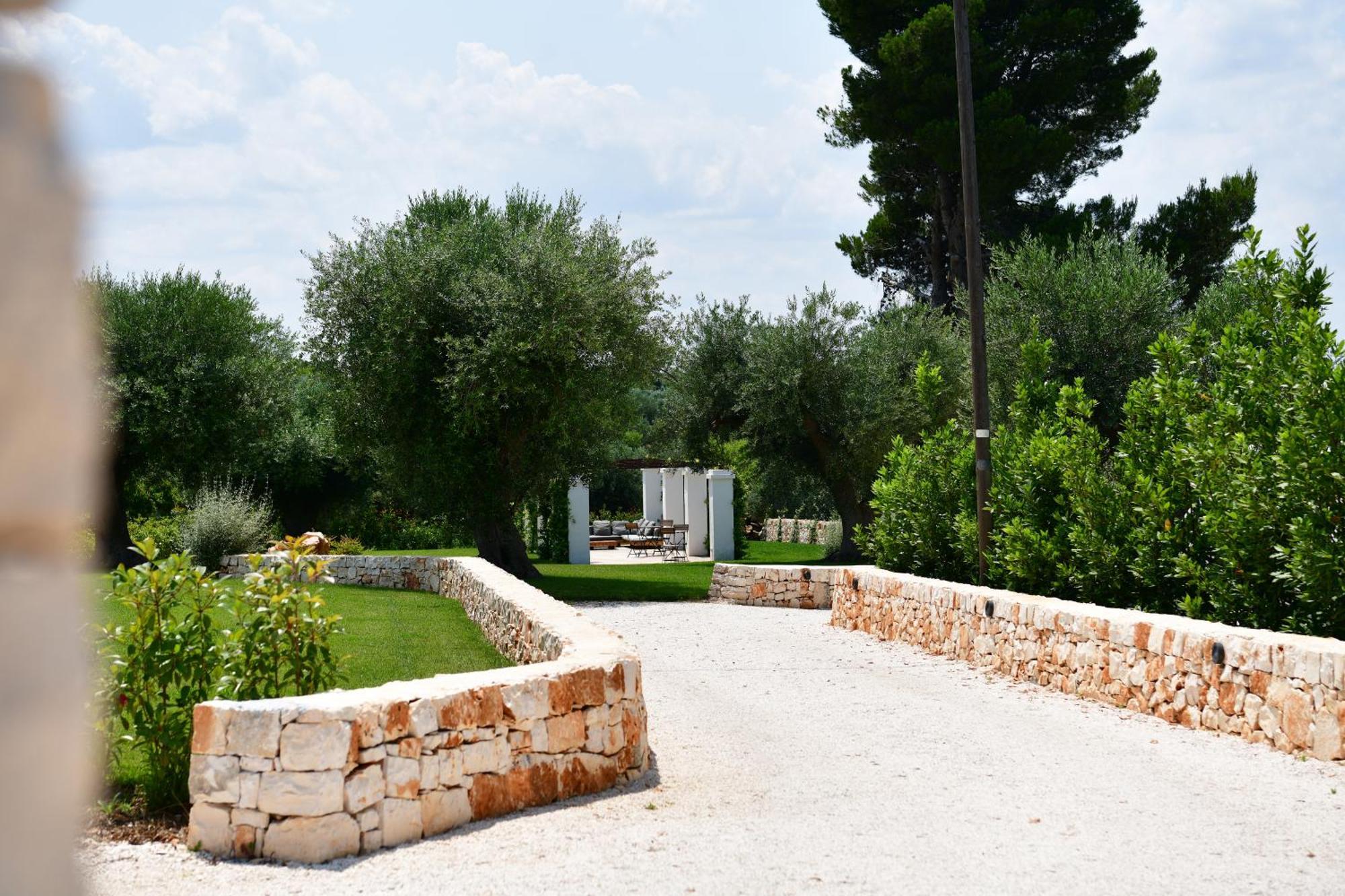 Il Trullo Bianco - Country House & Spa Кастеллана-Гротте Экстерьер фото